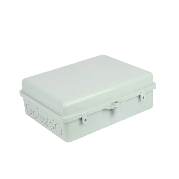 Separate cable trays for strong and weak loads